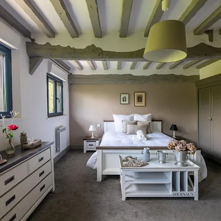 Le Manoir De La Campagne * Yebleron