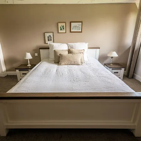 Le Manoir De La Campagne 4*