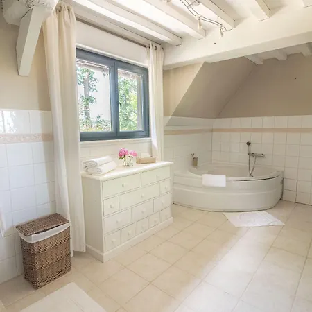 Le Manoir De La Campagne Maison d'hôtes 4*