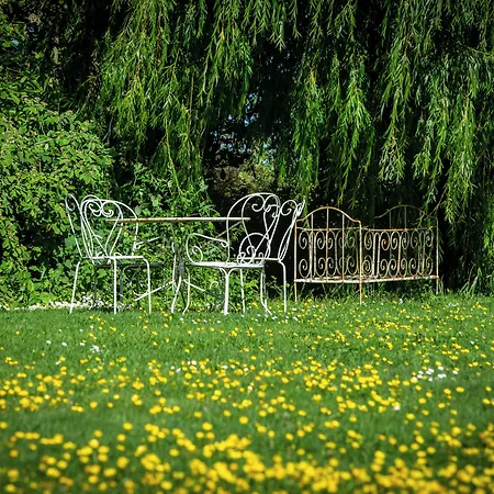 Le Manoir De La Campagne